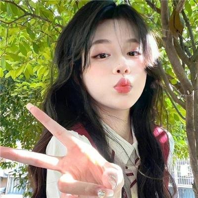 盛开的女人